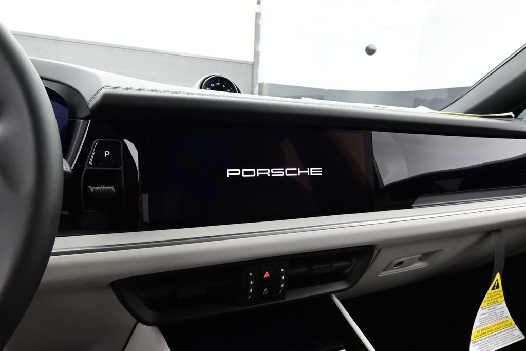 New 2026 Porsche Cayenne E-Hybrid Coupe AWD/4WD image 10