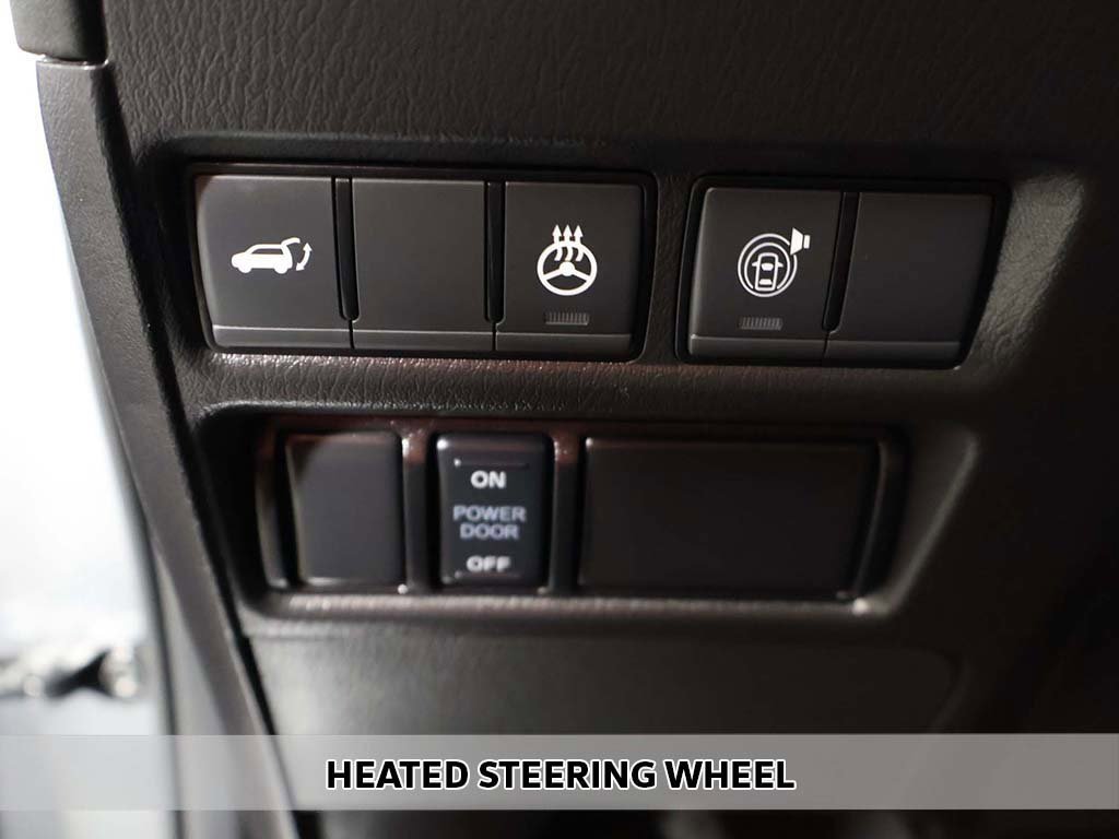 Used 2024 Nissan Armada Platinum image 9