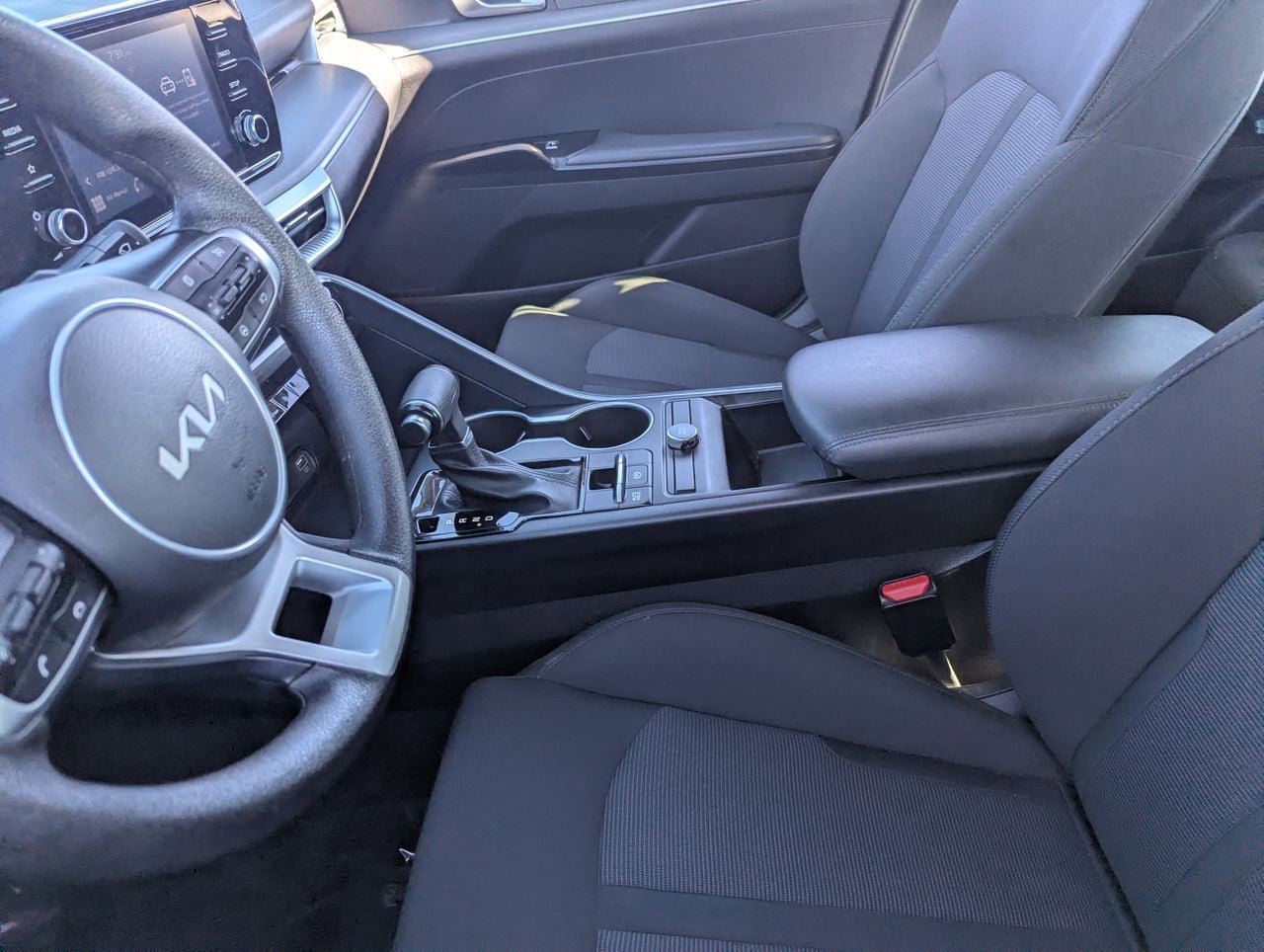 Used 2023 Kia K5 LXS FWD image 19