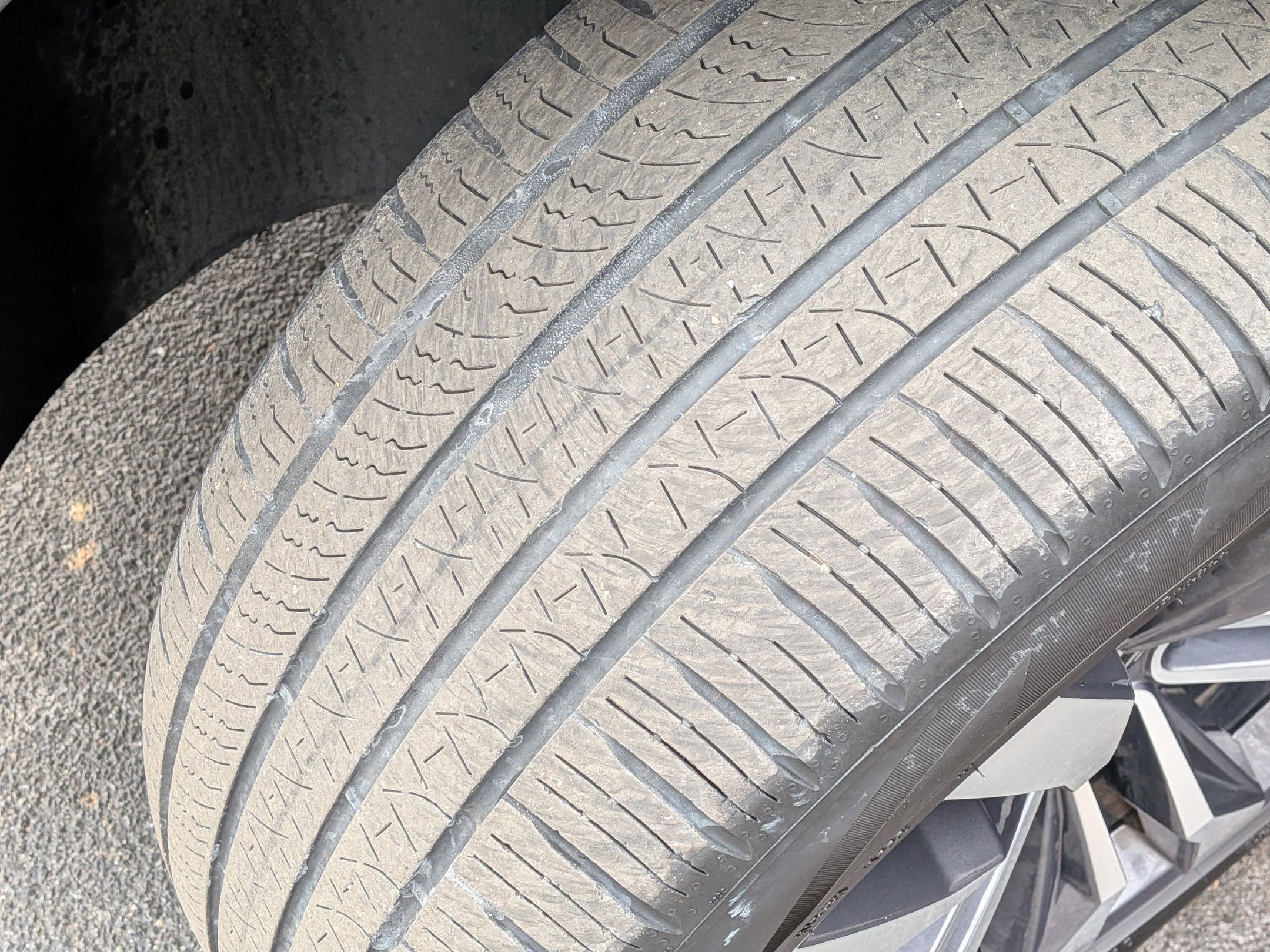 Used 2022 Volkswagen Atlas SEL Premium image 12