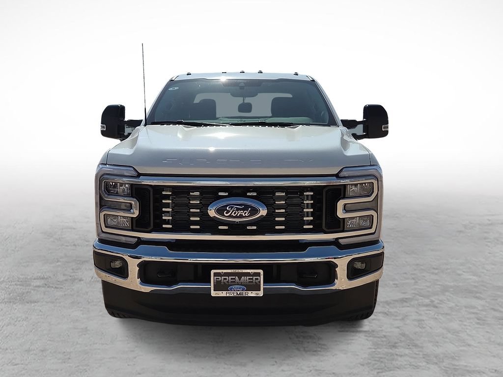 New 2026 Ford F350 Lariat AWD/4WD image 3