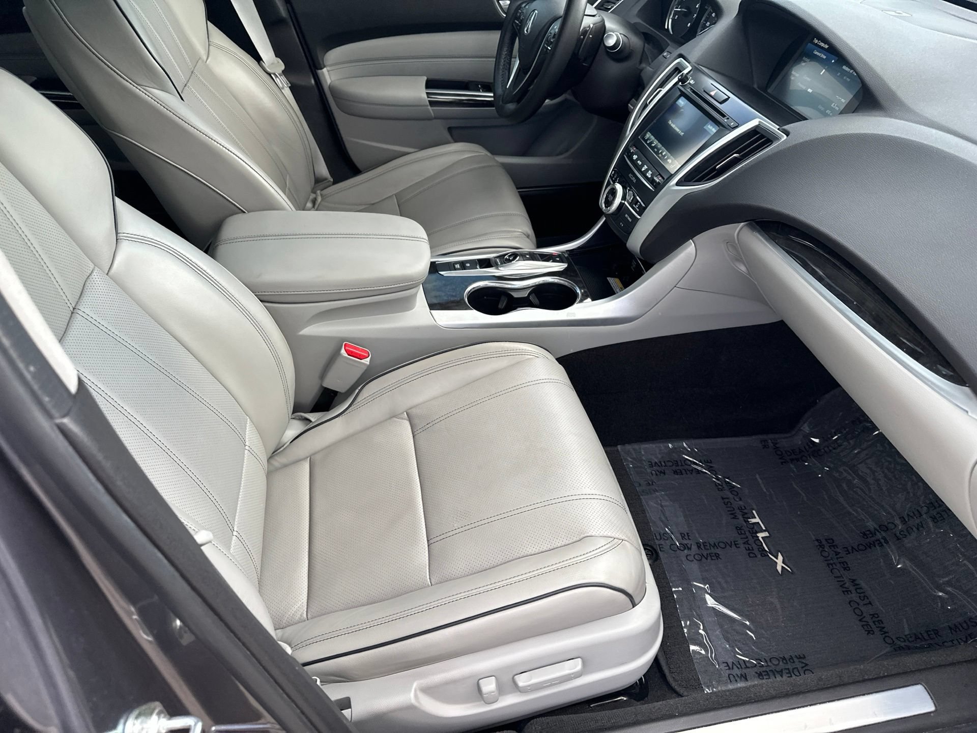 Used 2018 Acura TLX w/ Advance Package FWD image 18