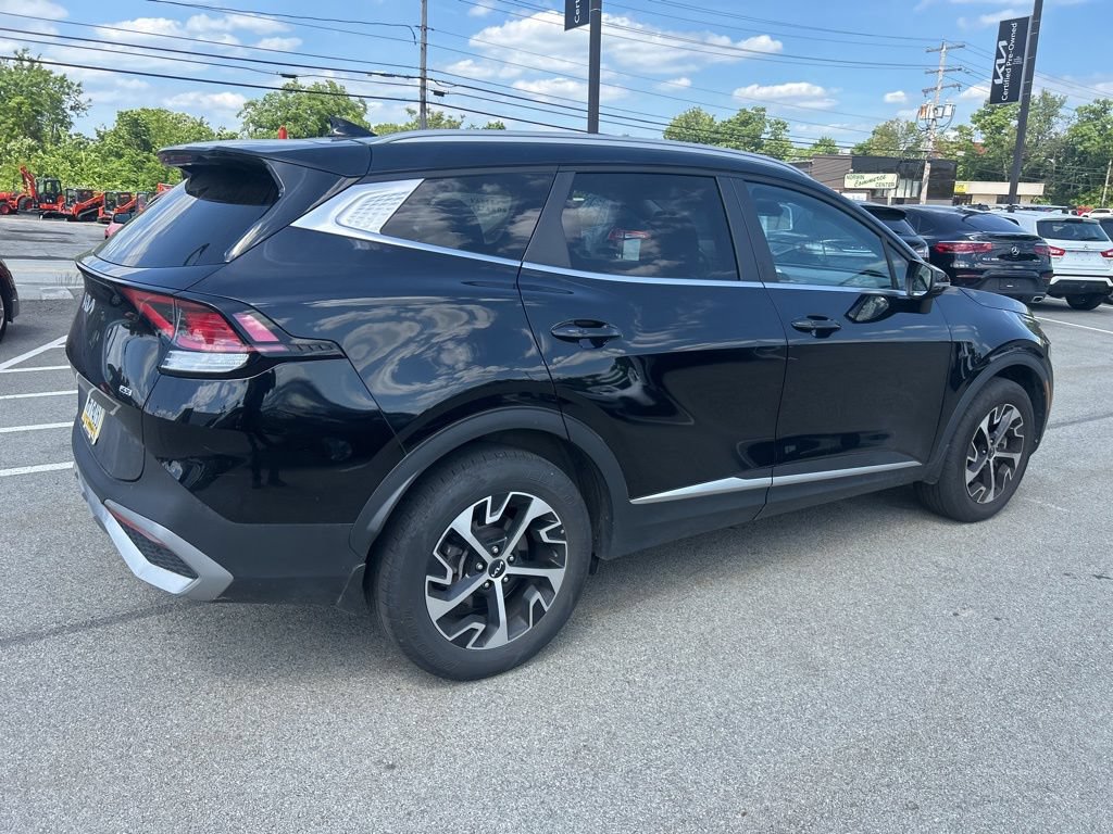 Certified 2023 Kia Sportage EX AWD/4WD image 6