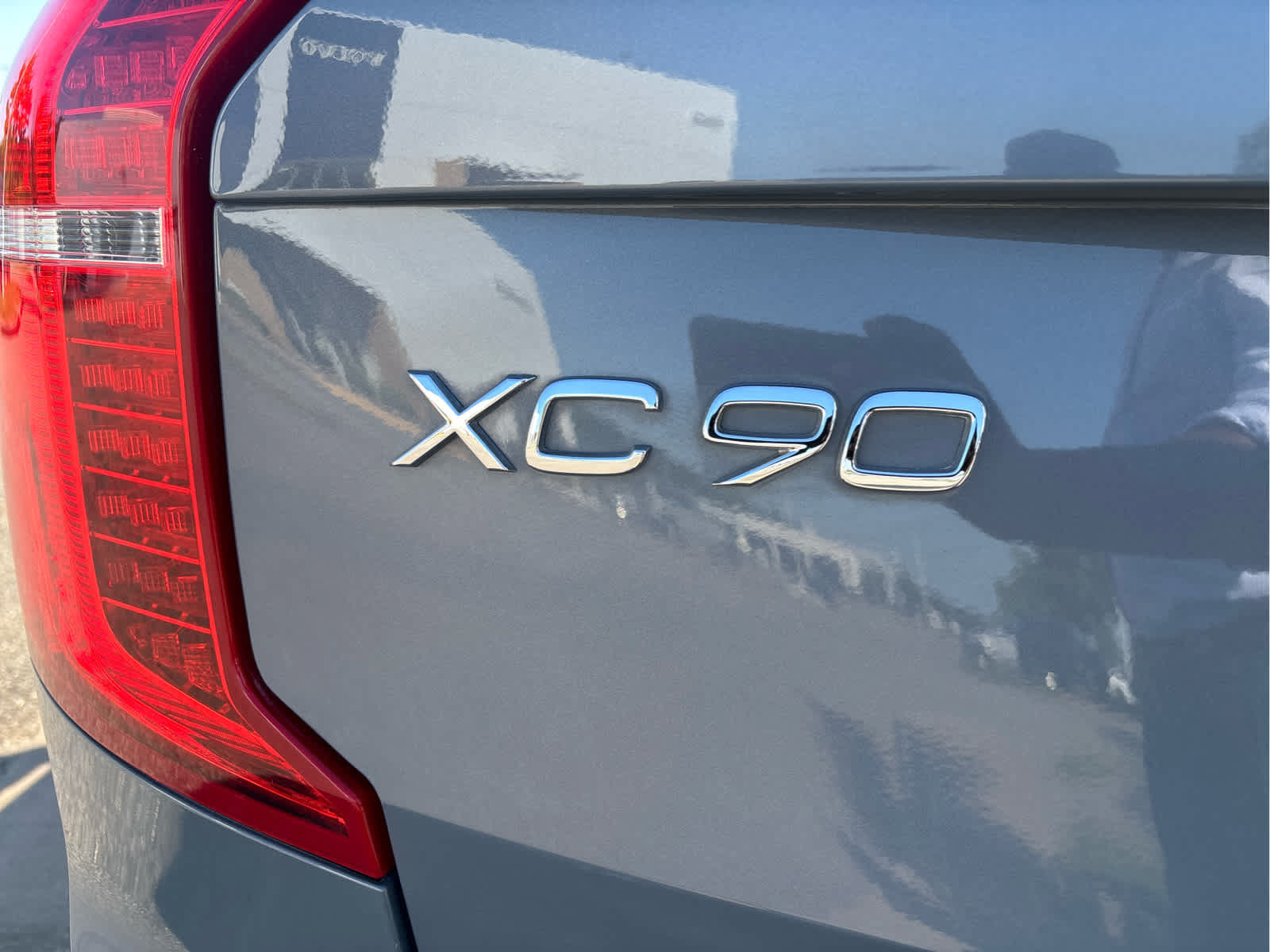 Used 2023 Volvo XC90 B6 Plus w/ Protection Package Premier AWD/4WD image 8