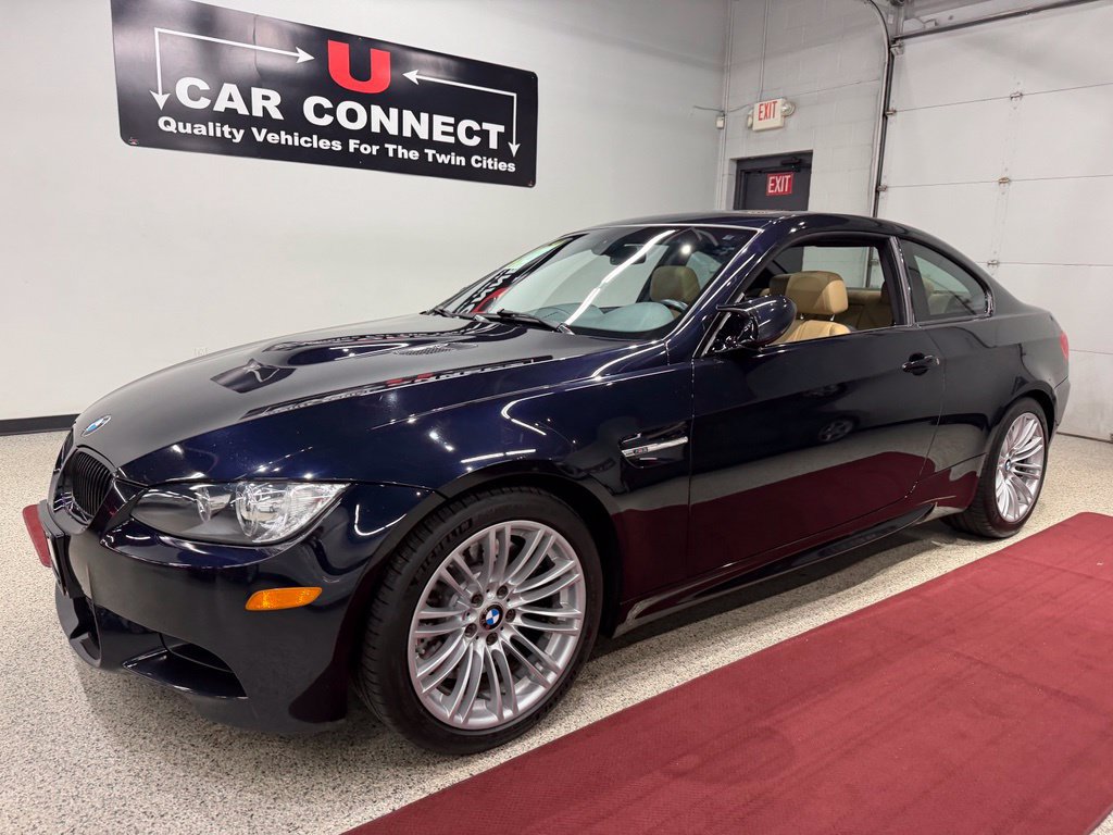 Used 2011 BMW M3 Coupe RWD image 2