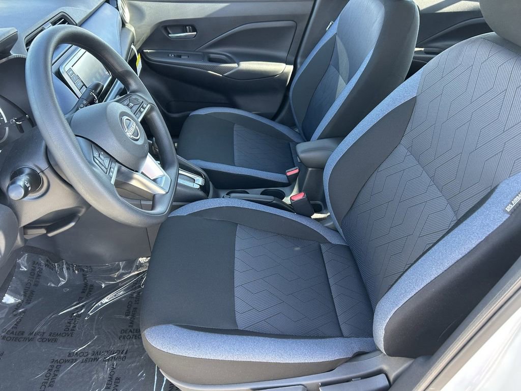 New 2025 Nissan Versa SV image 16