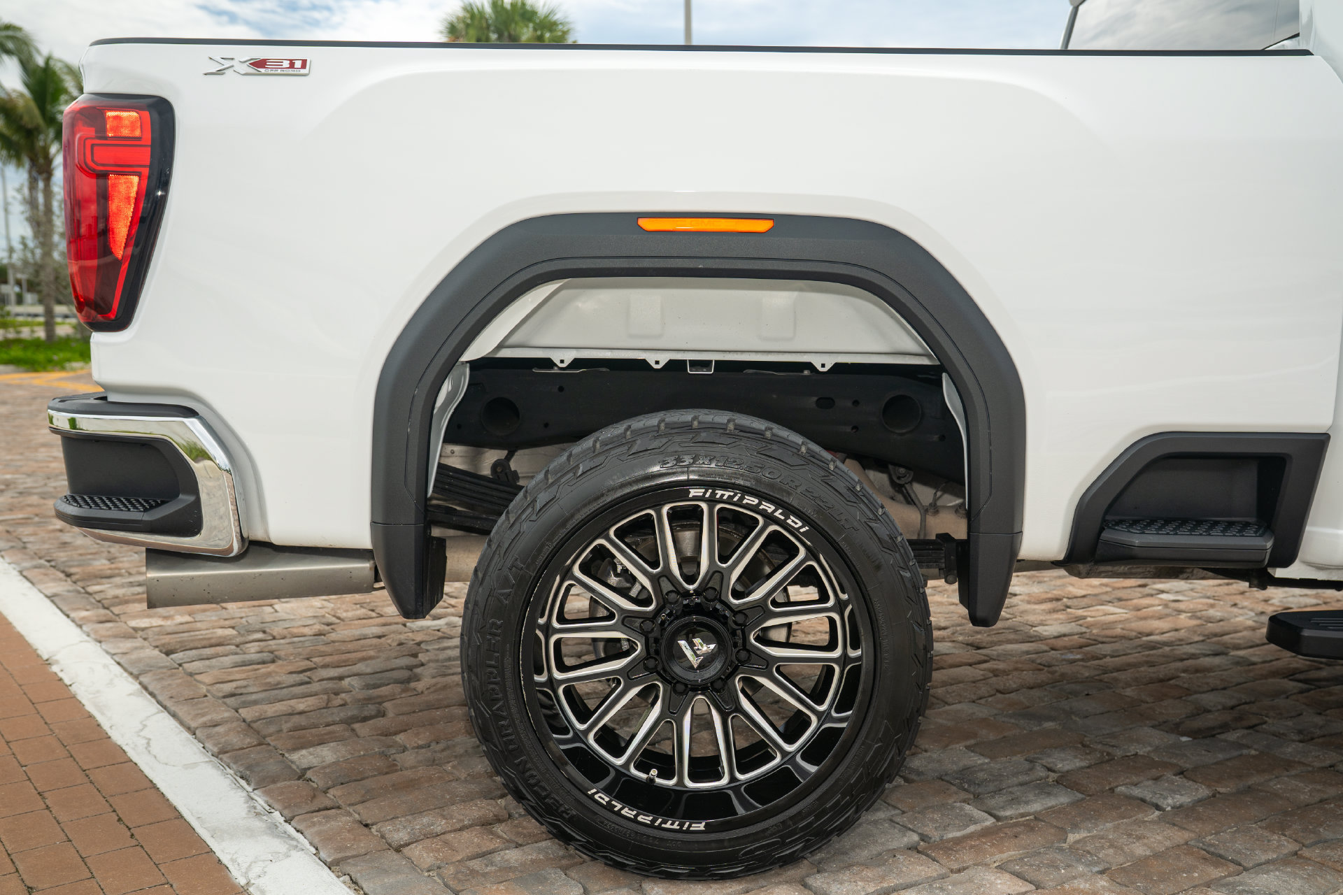 Used 2023 GMC Sierra 2500 Pro w/ Convenience Package AWD/4WD image 36
