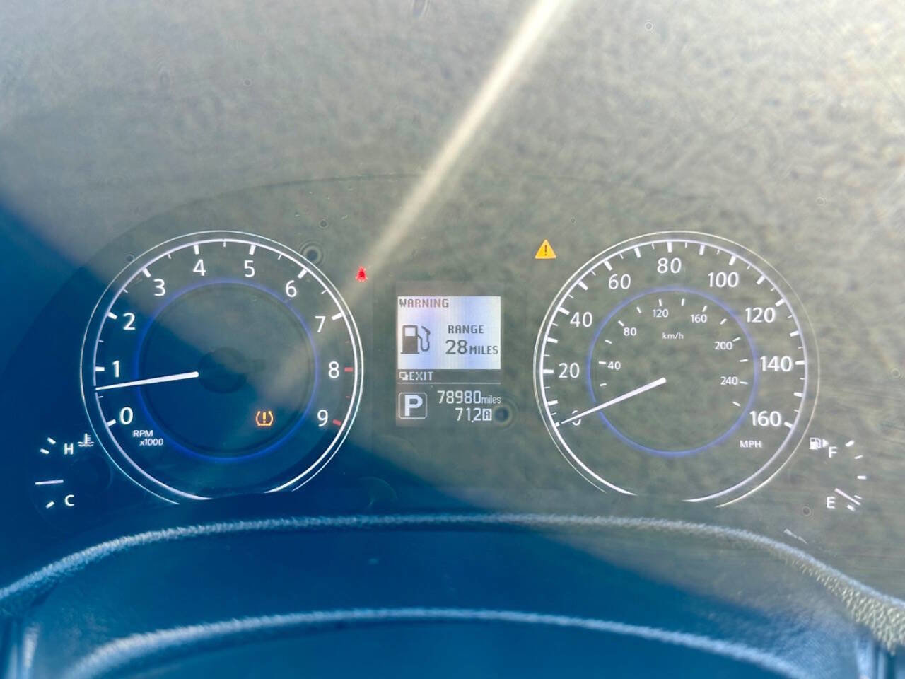 Used 2015 INFINITI Q60 Convertible w/ Premium Package image 19