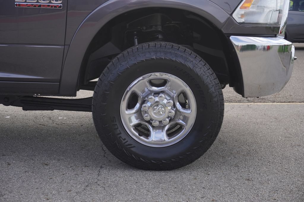 Used 2015 RAM 3500 SLT w/ Luxury Group AWD/4WD image 13