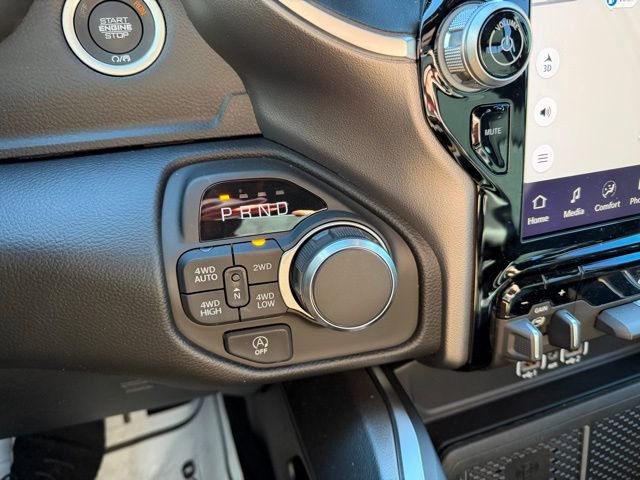 New 2026 RAM 1500 Big Horn AWD/4WD image 17
