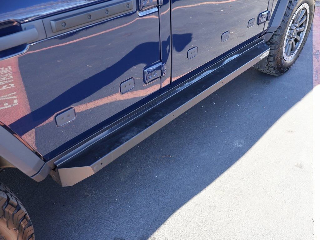 Used 2025 INEOS Grenadier Fieldmaster Edition image 12