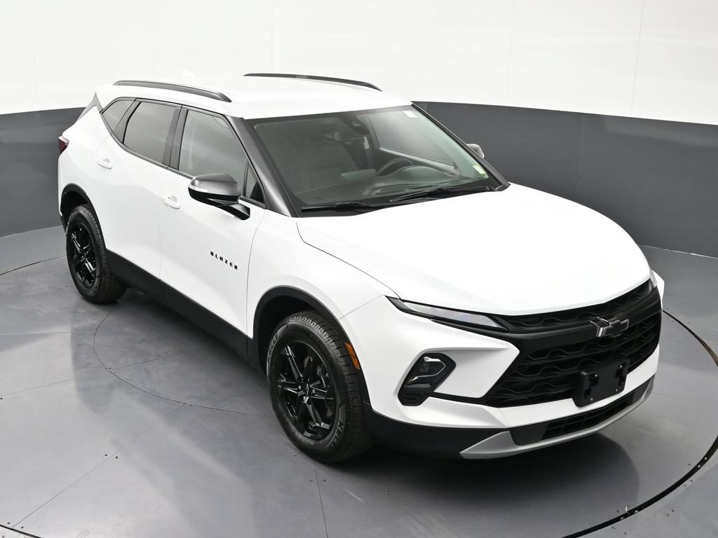 Used 2024 Chevrolet Blazer LT w/ Midnight/Sport Edition AWD/4WD image 23