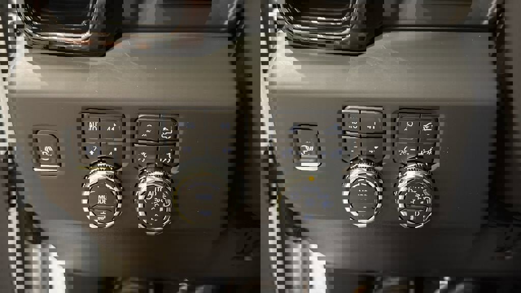 New 2026 GMC Sierra 2500 AT4X image 34