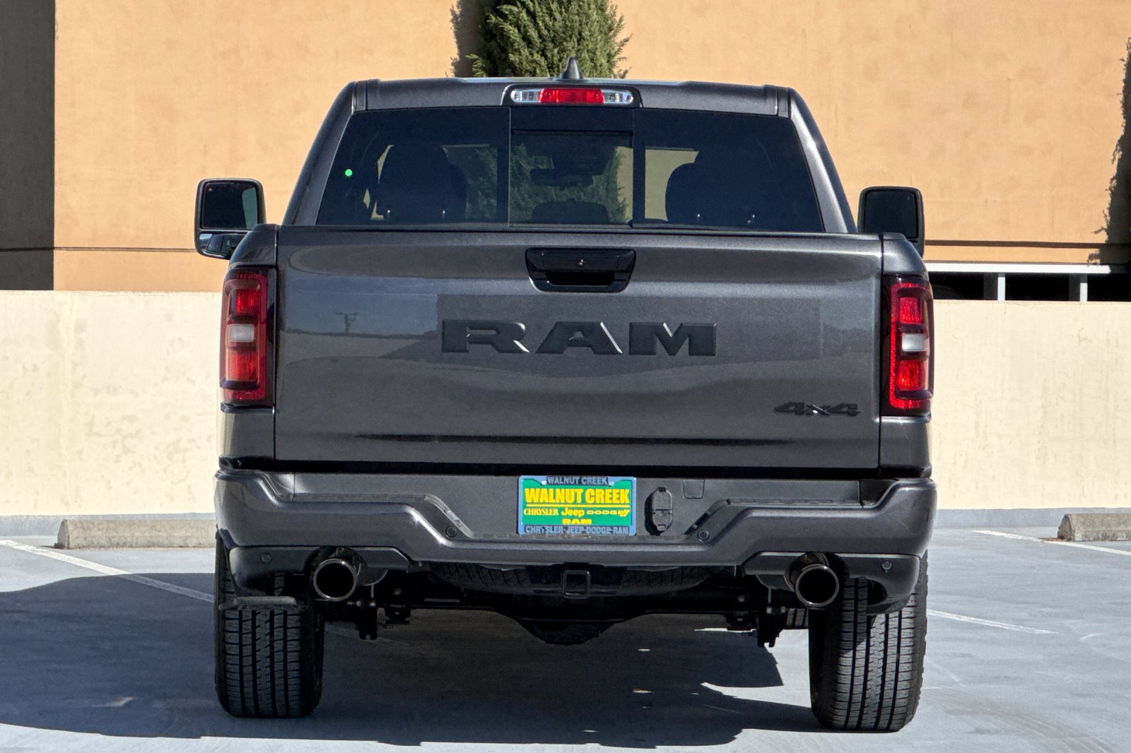 New 2026 RAM 1500 Express AWD/4WD image 5
