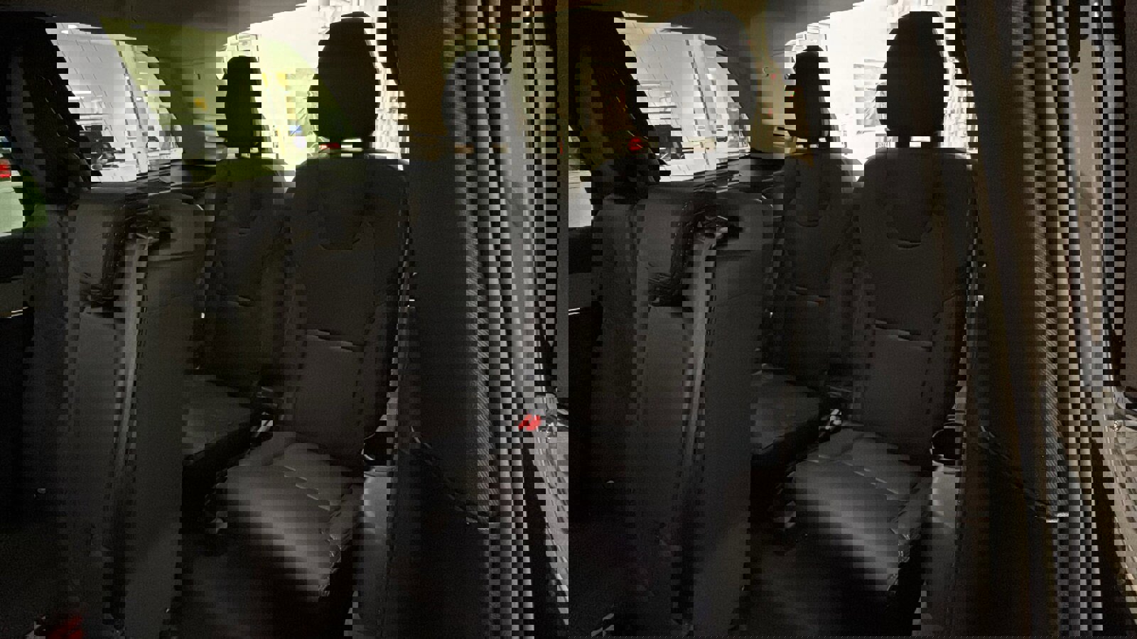 New 2026 Volvo XC90 B6 Ultra image 29