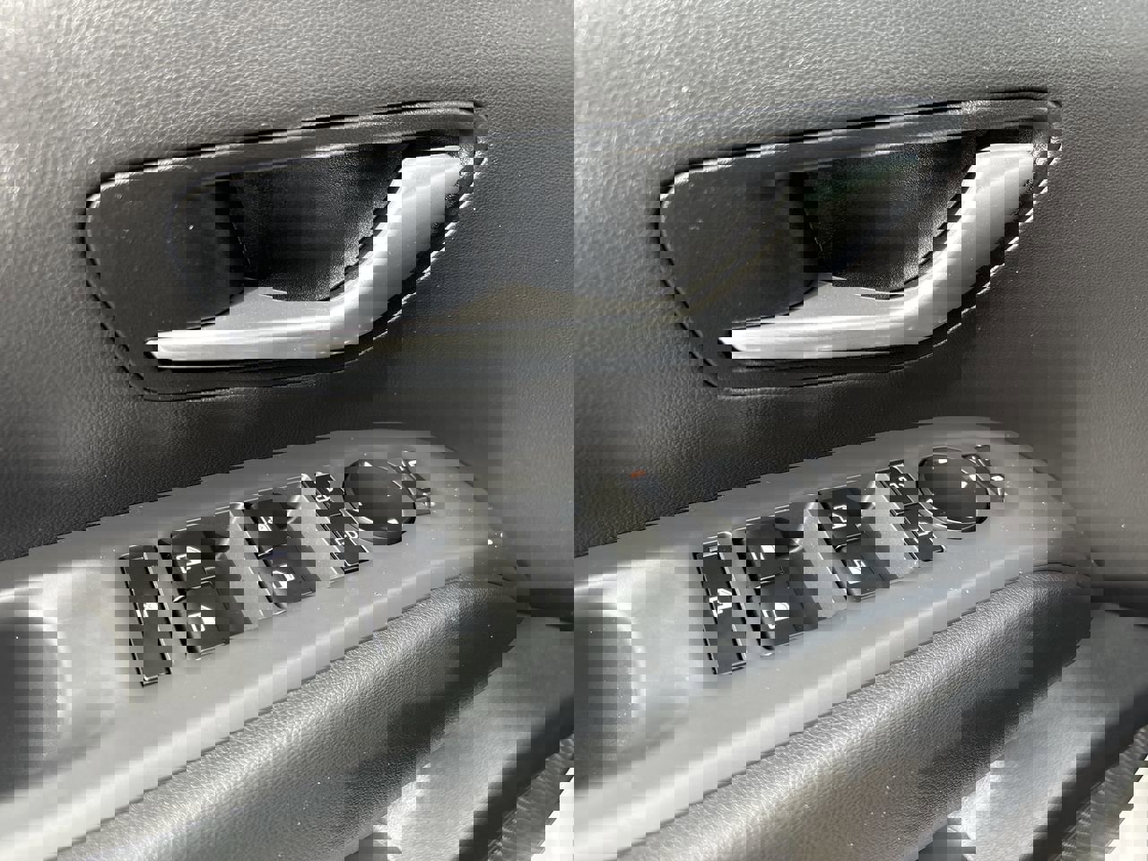 Used 2025 Hyundai Tucson SE image 12