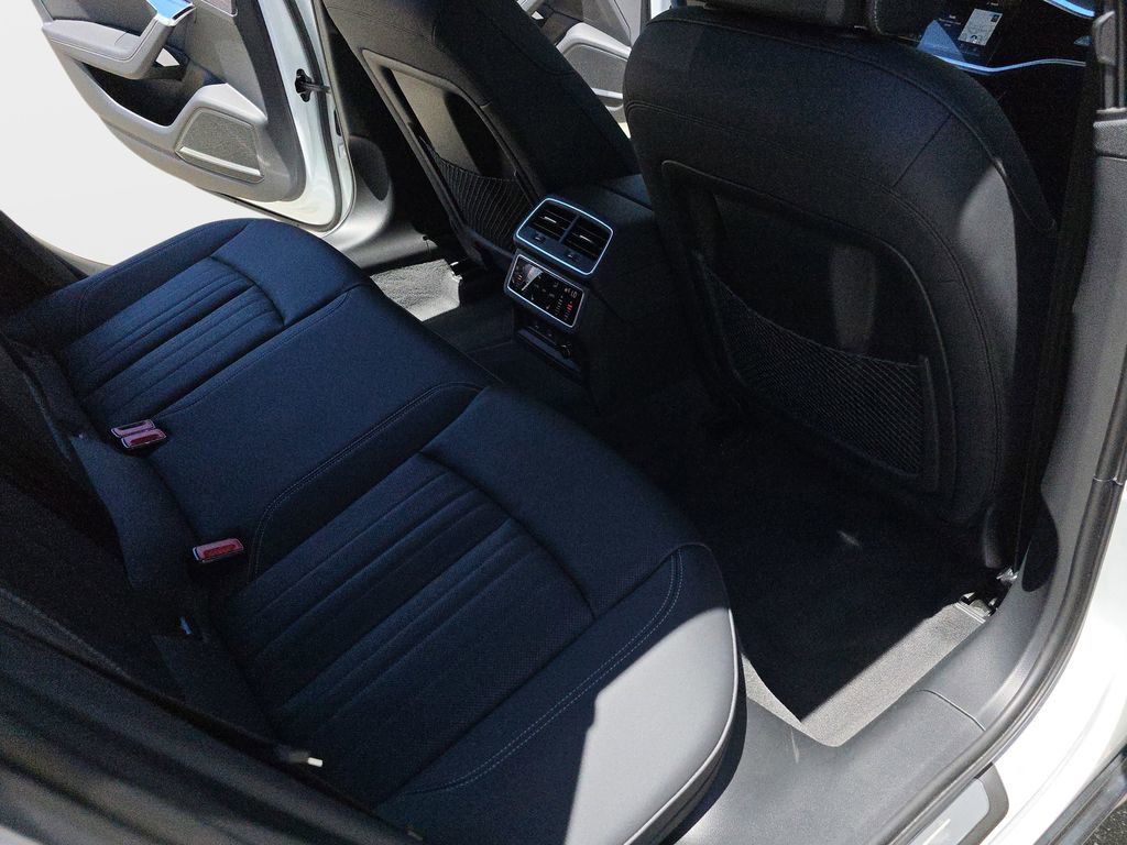 Used 2023 Audi A6 3.0T allroad Prestige AWD/4WD image 13