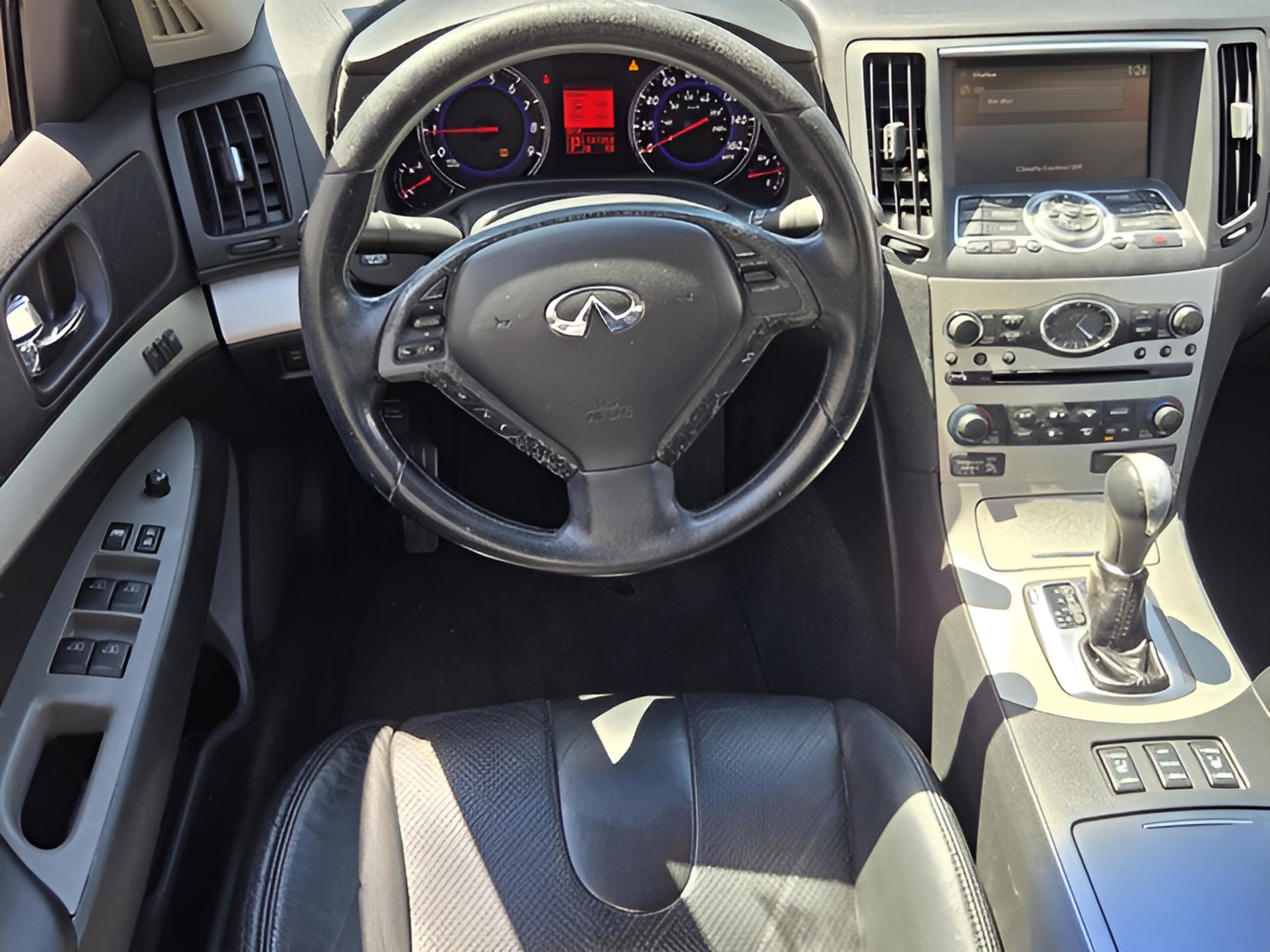 Used 2008 INFINITI G35 x Sedan w/ Premium Pkg image 10