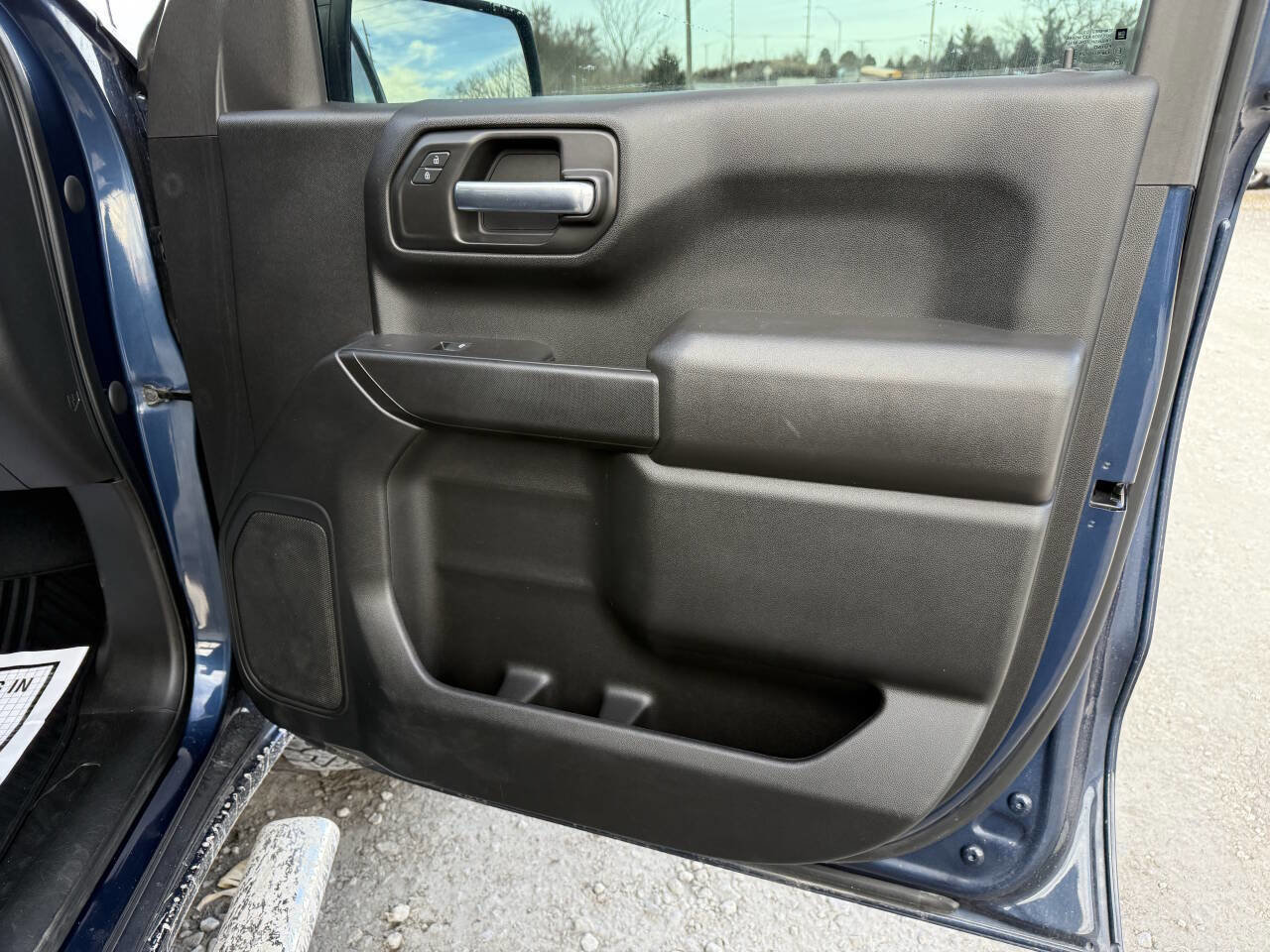 Used 2021 Chevrolet Silverado 1500 Custom image 25