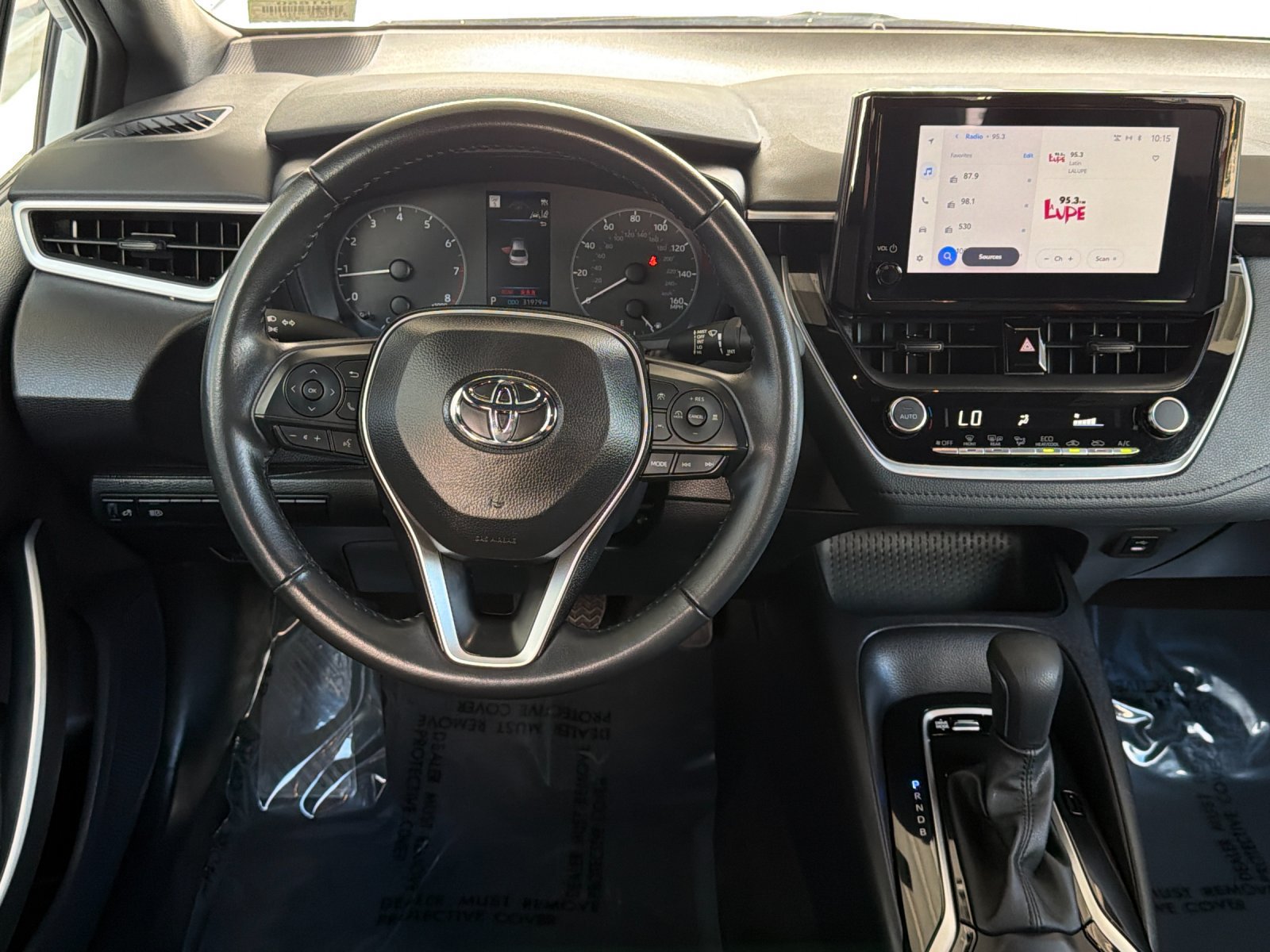 Used 2025 Toyota Corolla SE FWD image 13