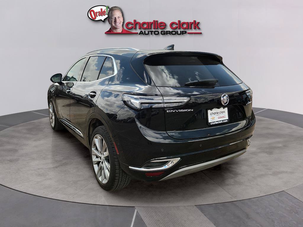 Used 2023 Buick Envision Avenir FWD image 3