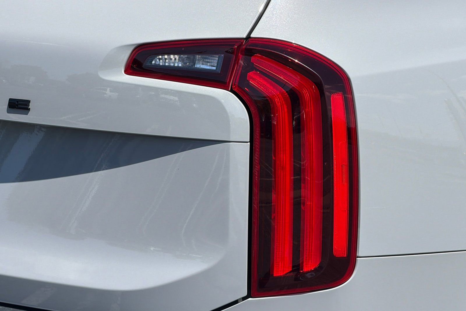 Used 2022 Kia Telluride SX w/ SX Prestige Package image 52