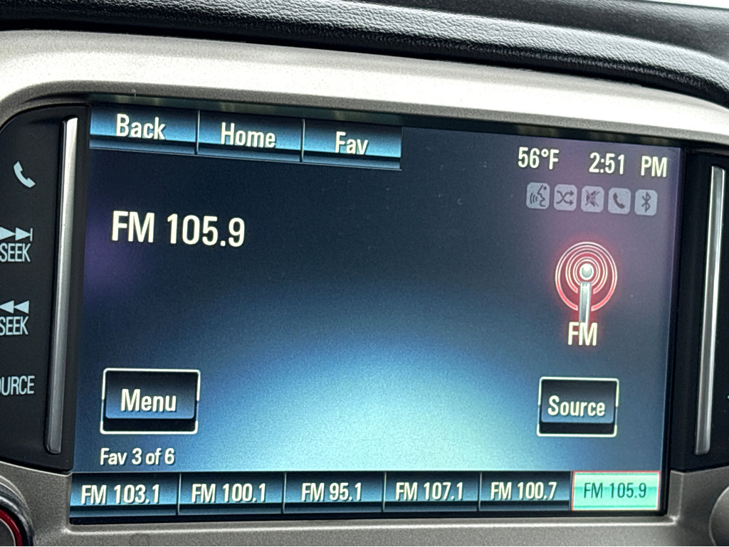 Used 2015 Chevrolet Camaro SS image 6