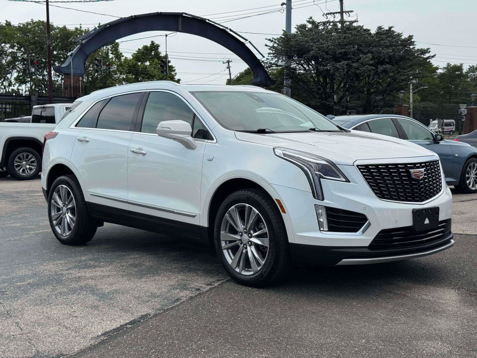 Certified 2024 Cadillac XT5 Premium Luxury AWD/4WD image 4