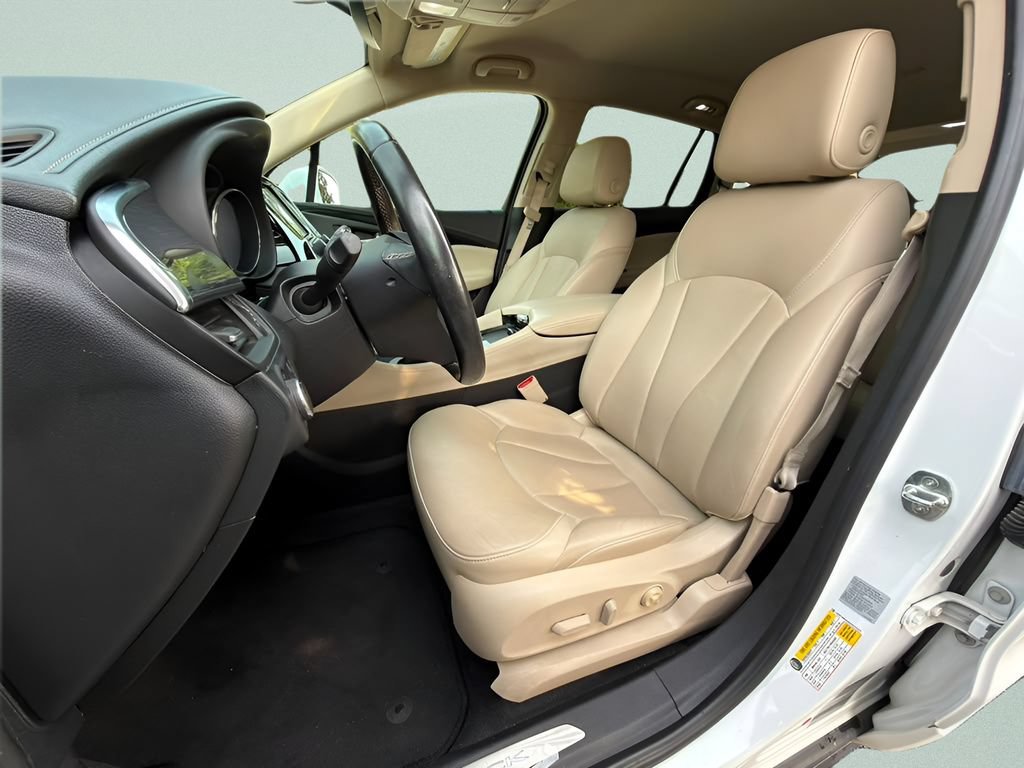 Used 2017 Buick Envision Essence w/ LPO, Interior Luxury Package FWD image 10
