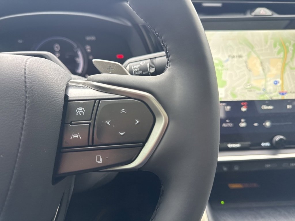 Used 2023 Lexus RZ 450e Premium image 16