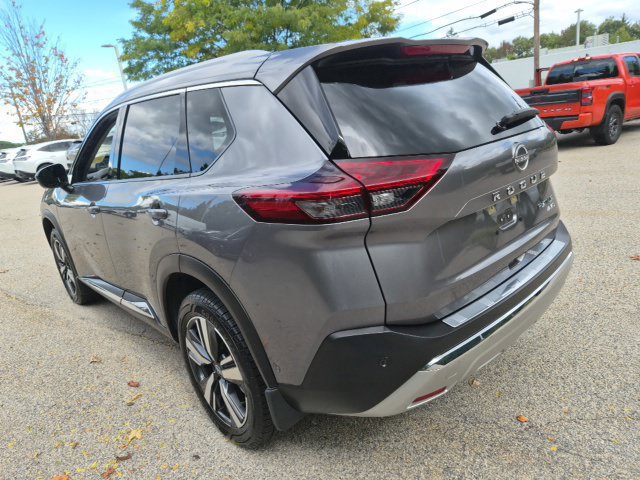 Used 2022 Nissan Rogue Platinum w/ Head-Up Display Package AWD/4WD image 7