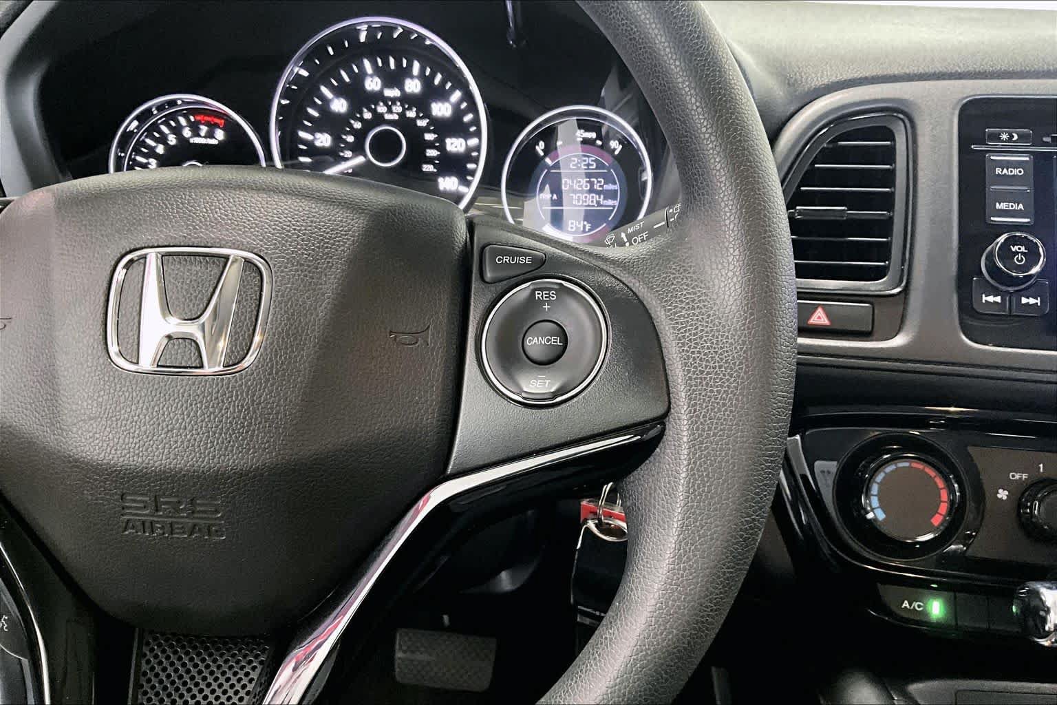 Used 2021 Honda HR-V LX image 22