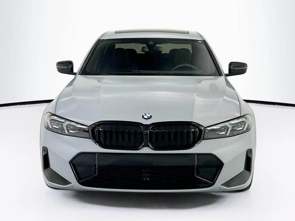 Used 2026 BMW 330i Sedan w/ M Sport Package RWD image 2
