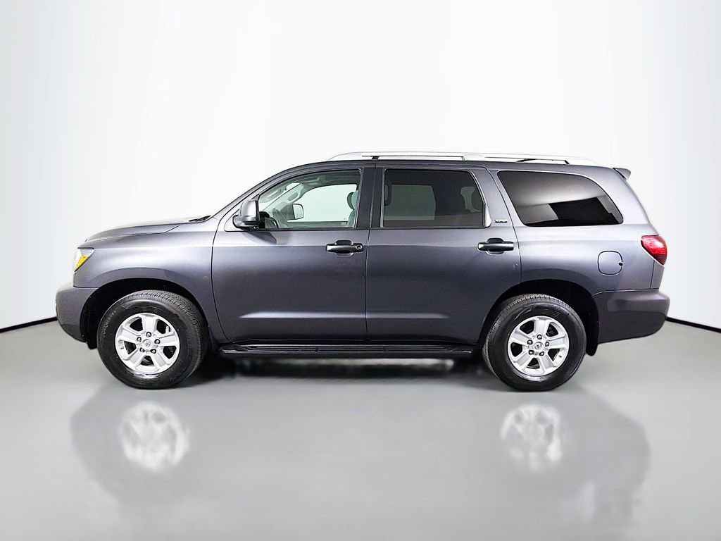 Used 2018 Toyota Sequoia SR5 image 9