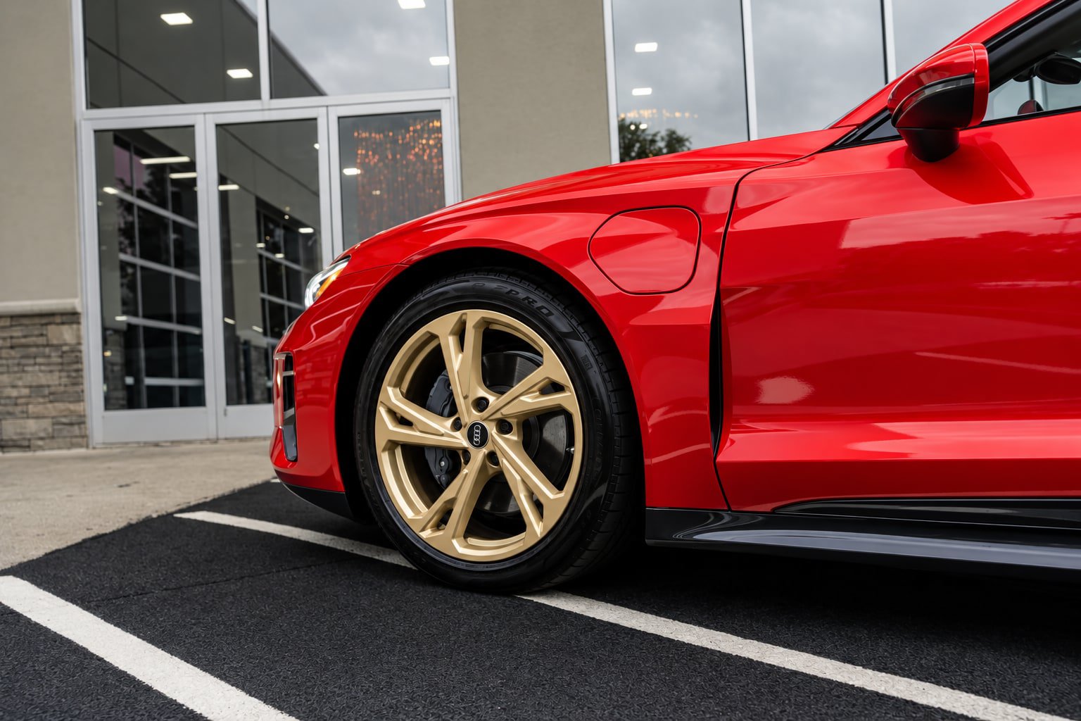 Used 2022 Audi e-tron GT Premium Plus AWD/4WD image 21