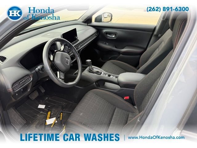 Used 2024 Honda HR-V Sport image 4