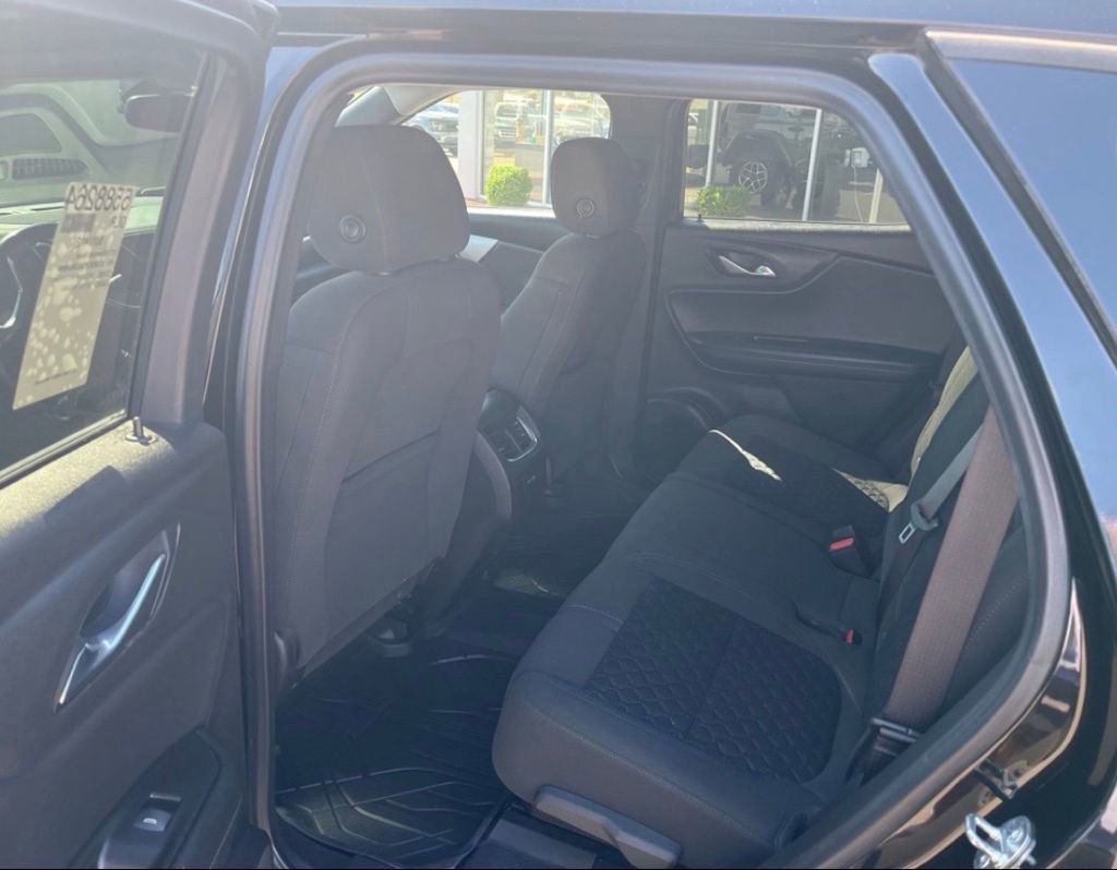 Used 2020 Chevrolet Blazer LT image 11