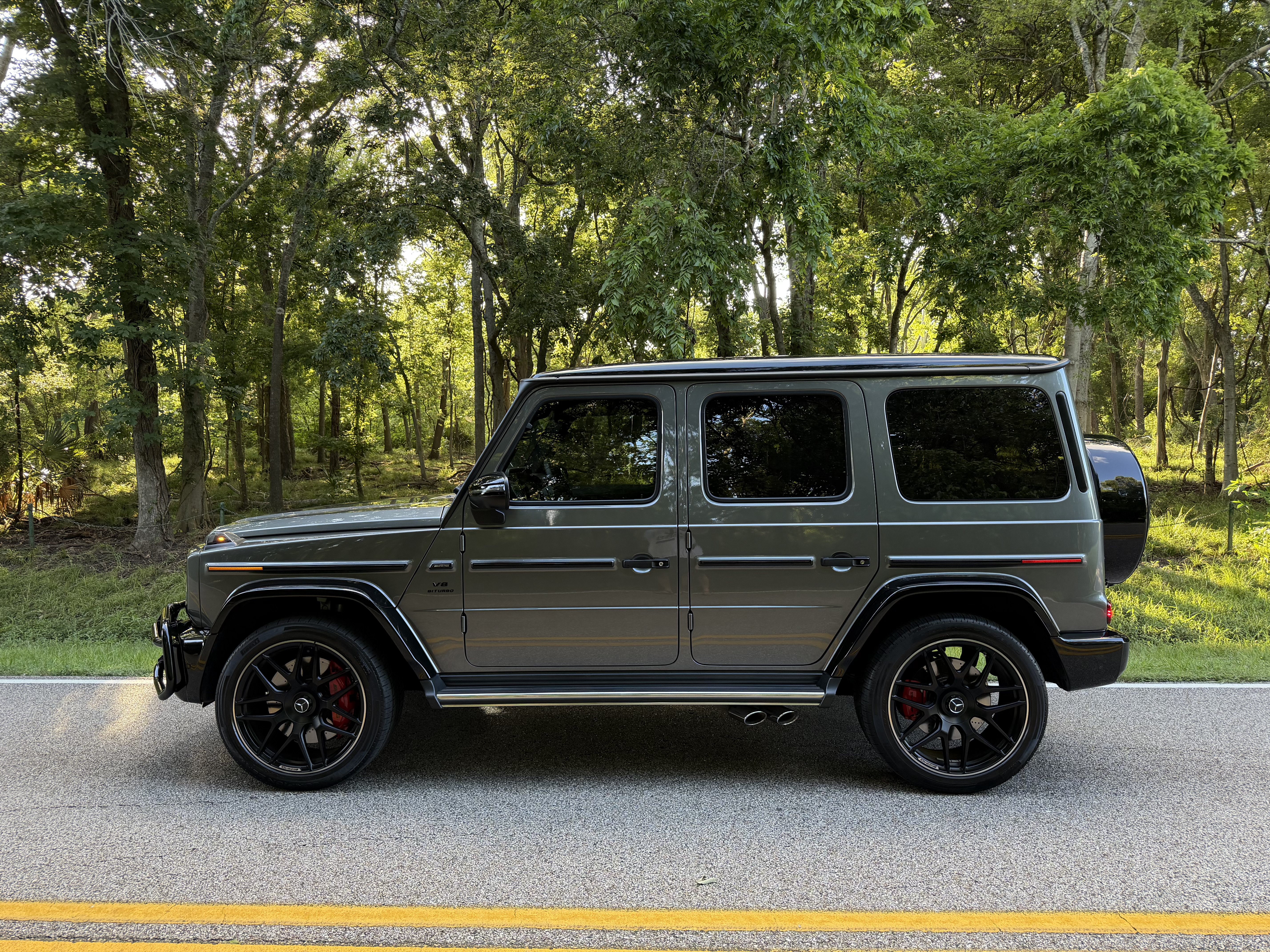 Used 2024 Mercedes-Benz G 63 AMG 4MATIC image 2