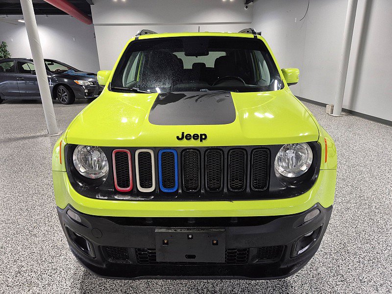 Used 2018 Jeep Renegade Altitude AWD/4WD image 9