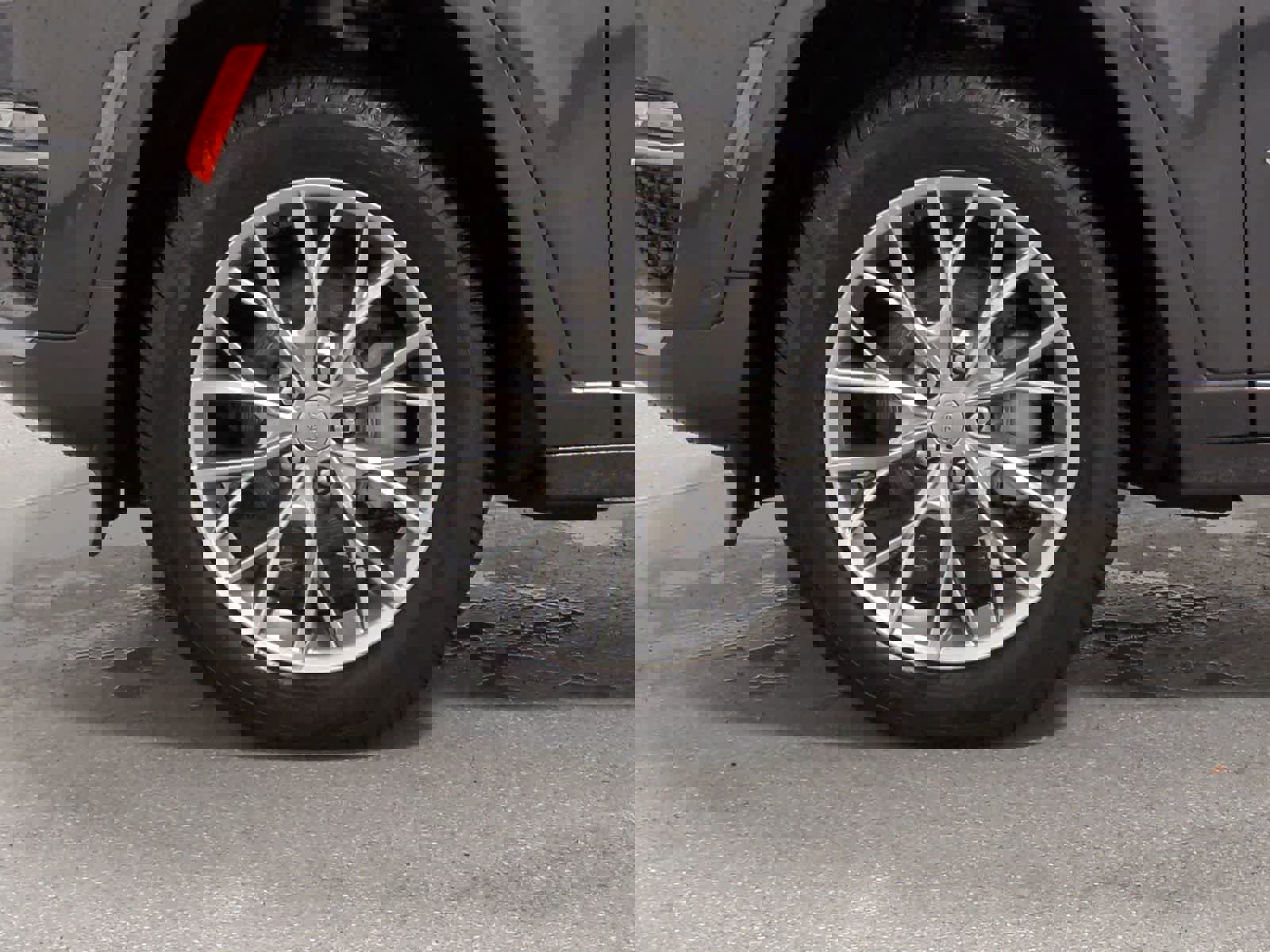 Certified 2024 Jeep Grand Cherokee Summit w/ Luxury Tech Group V image 14