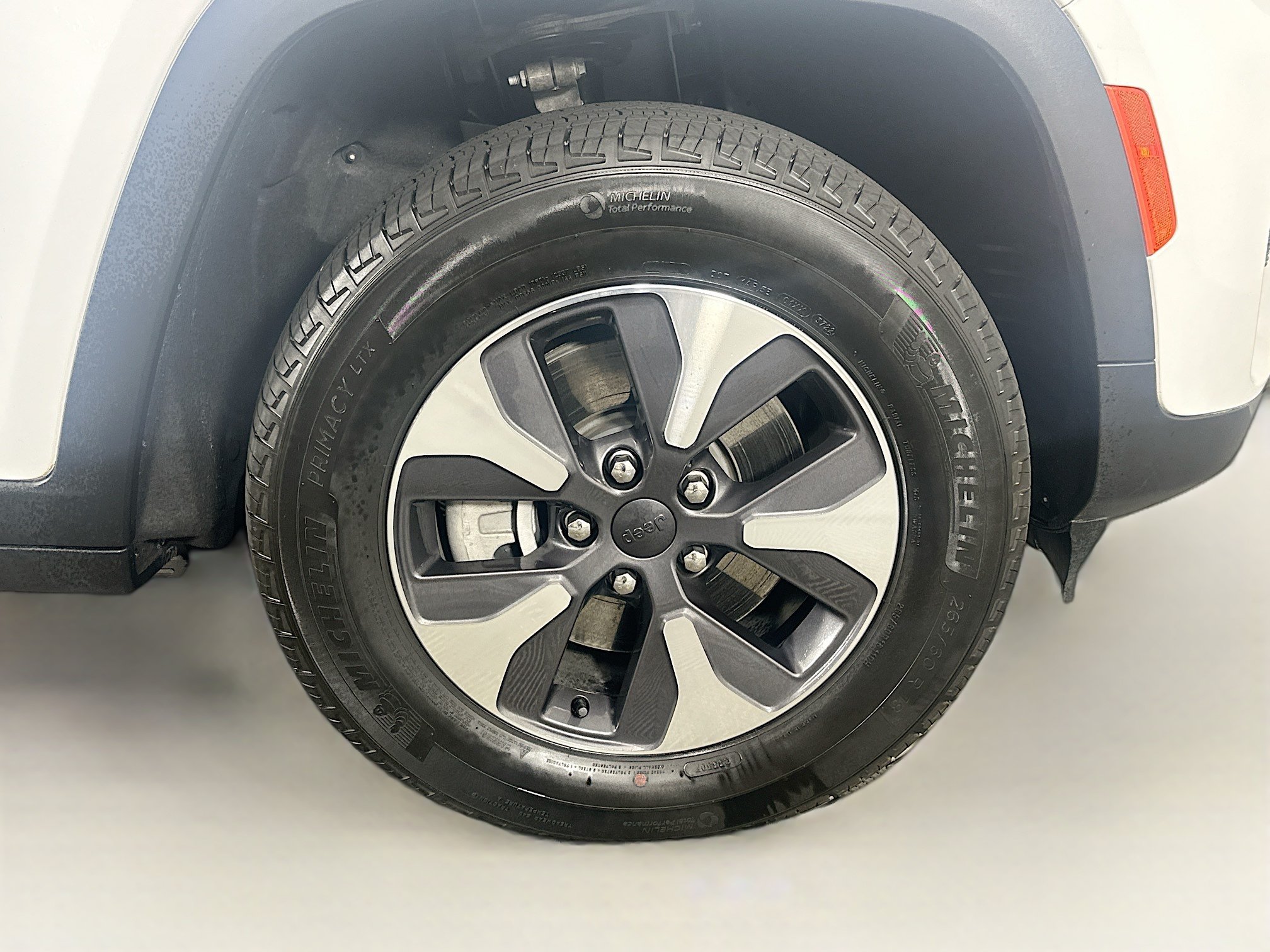 Used 2022 Jeep Grand Cherokee Limited 4xe AWD/4WD image 11