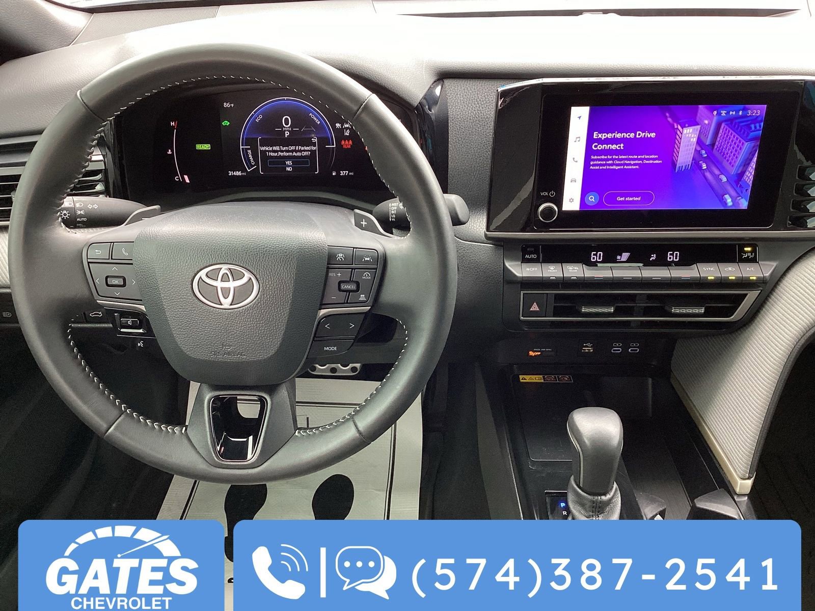 Used 2025 Toyota Camry SE AWD/4WD image 16