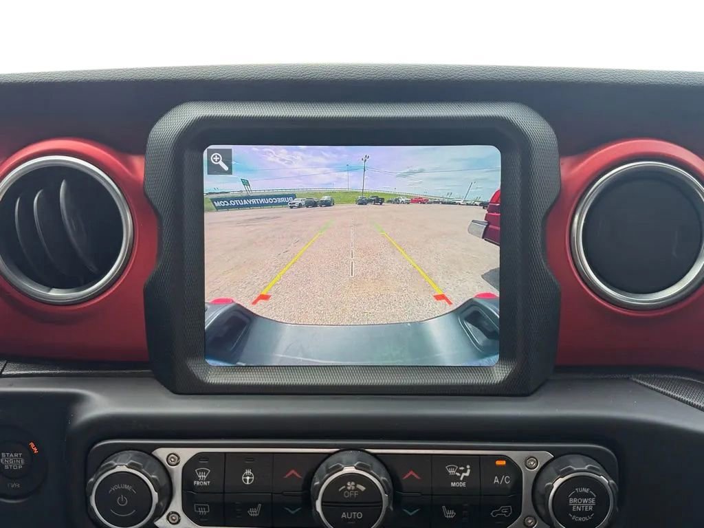 Used 2021 Jeep Gladiator Rubicon w/ Uconnect 4C Nav & Sound Group AWD/4WD image 9