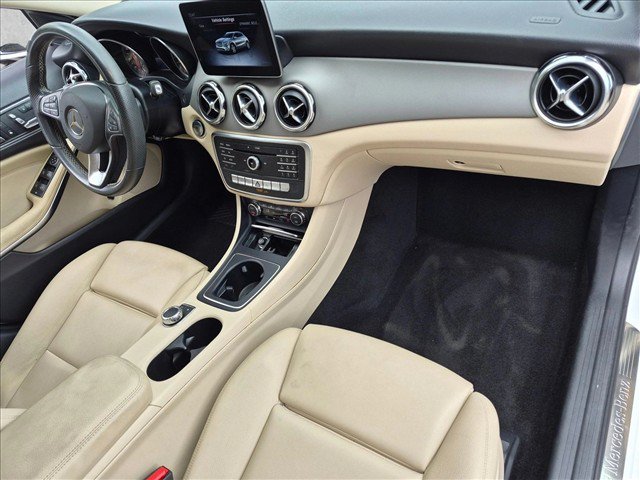 Certified 2020 Mercedes-Benz GLA 250 image 22