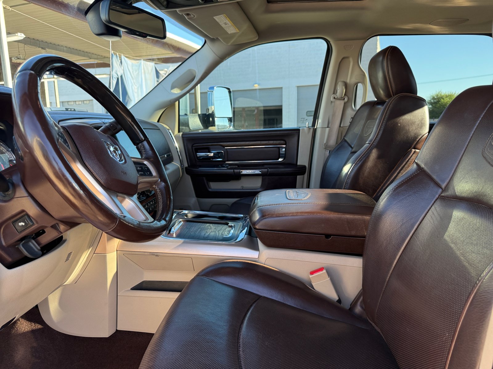 Used 2016 RAM 3500 Laramie Longhorn AWD/4WD image 15