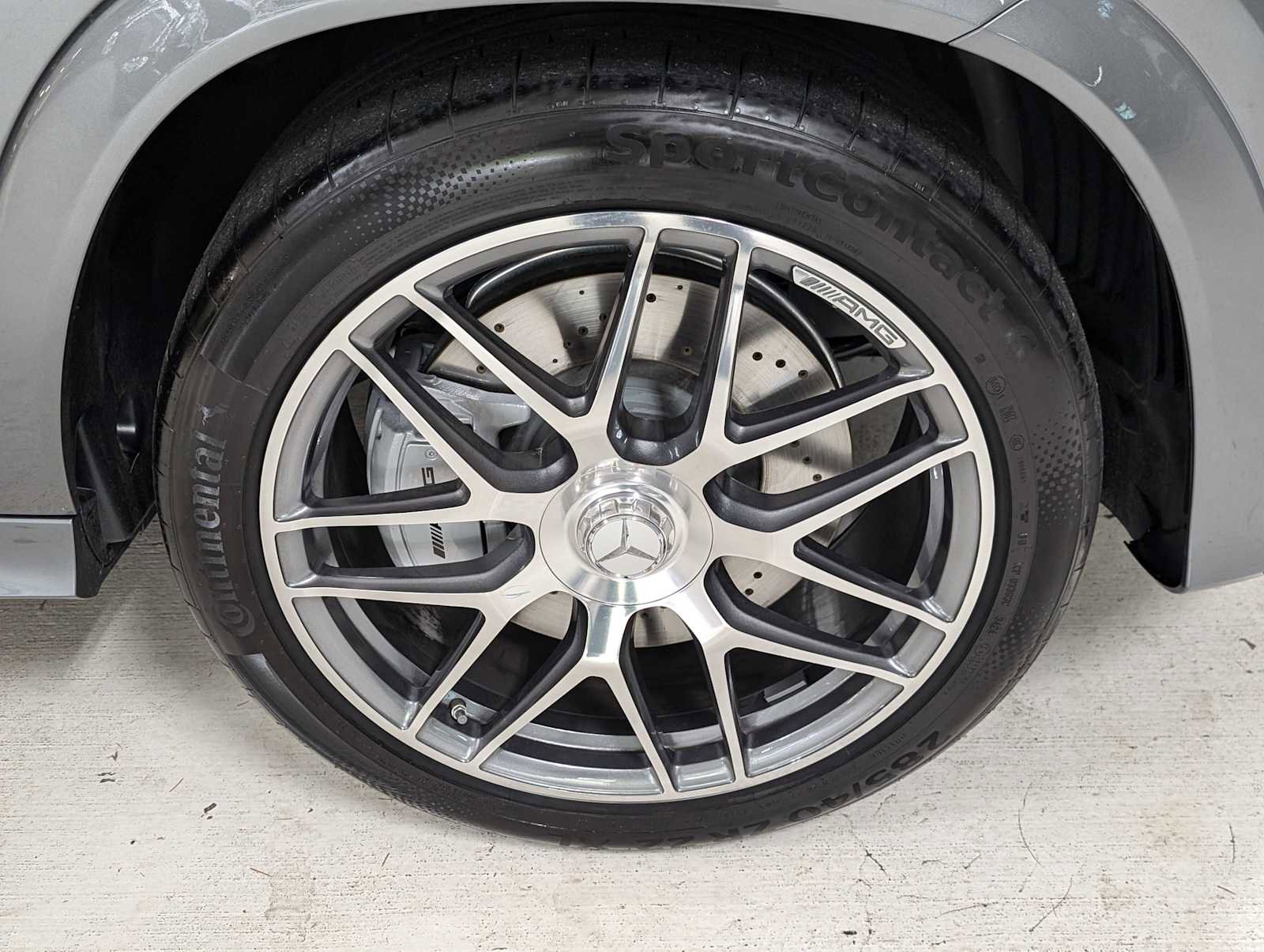 Certified 2025 Mercedes-Benz GLE 53 AMG AMG GLE 53 image 9