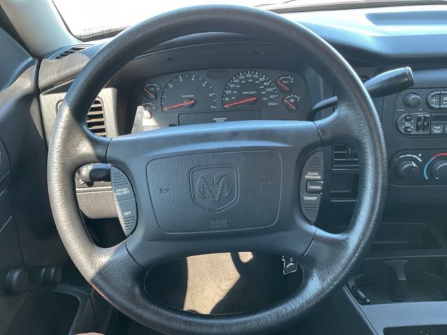 Used 2004 Dodge Dakota Sport w/ Deluxe Convenience Group RWD image 20