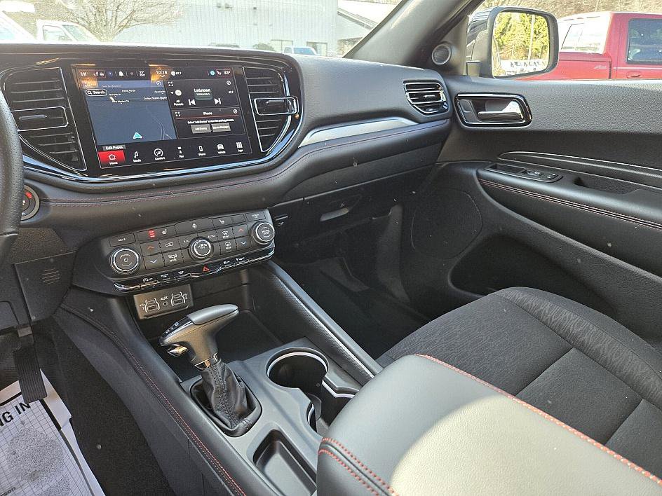 Used 2025 Dodge Durango GT w/ Blacktop Package image 20