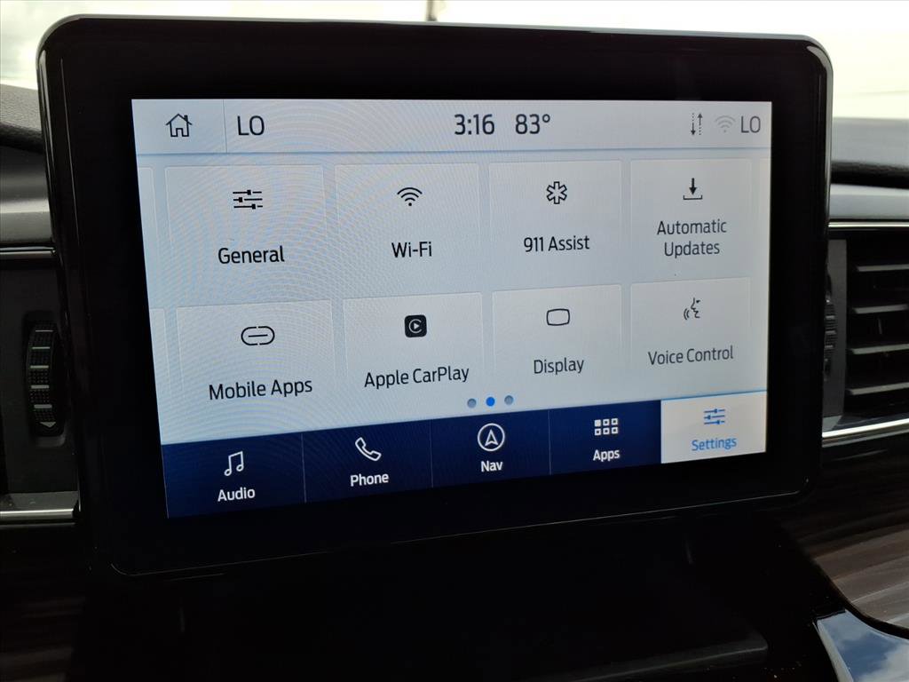 Used 2023 Ford Explorer Limited image 27