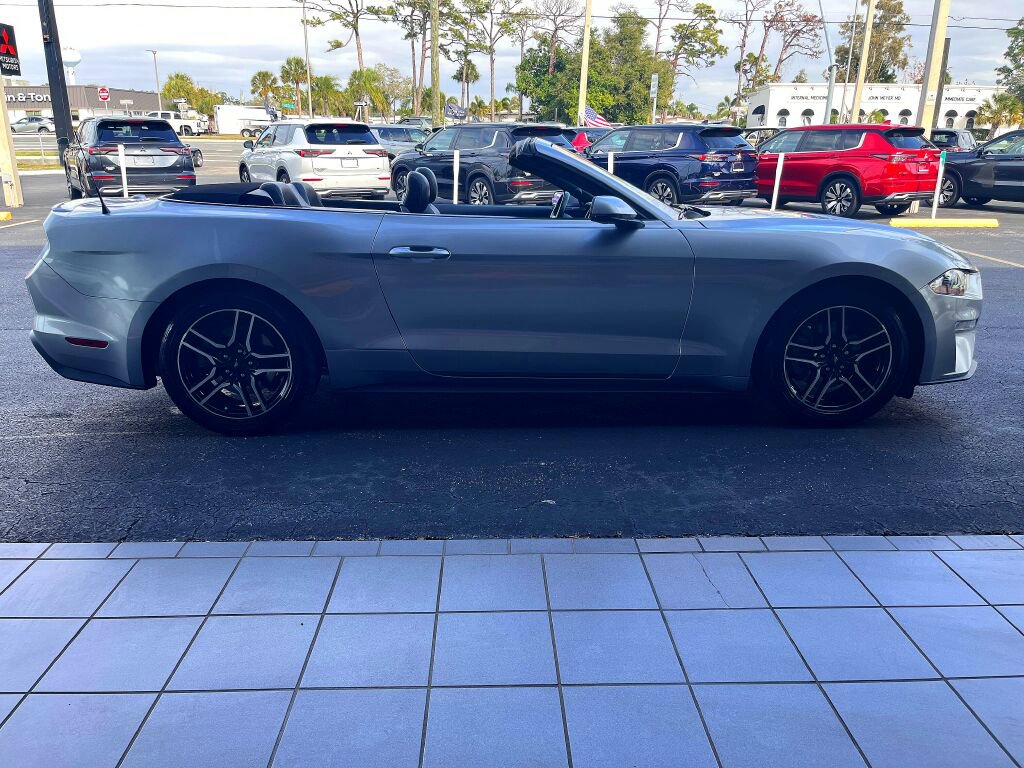 Used 2020 Ford Mustang Premium RWD image 30